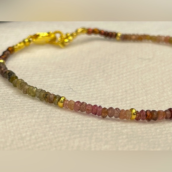 Tundura Sapphire and Vermeil Dainty Bracelet. - Picture 7 of 9